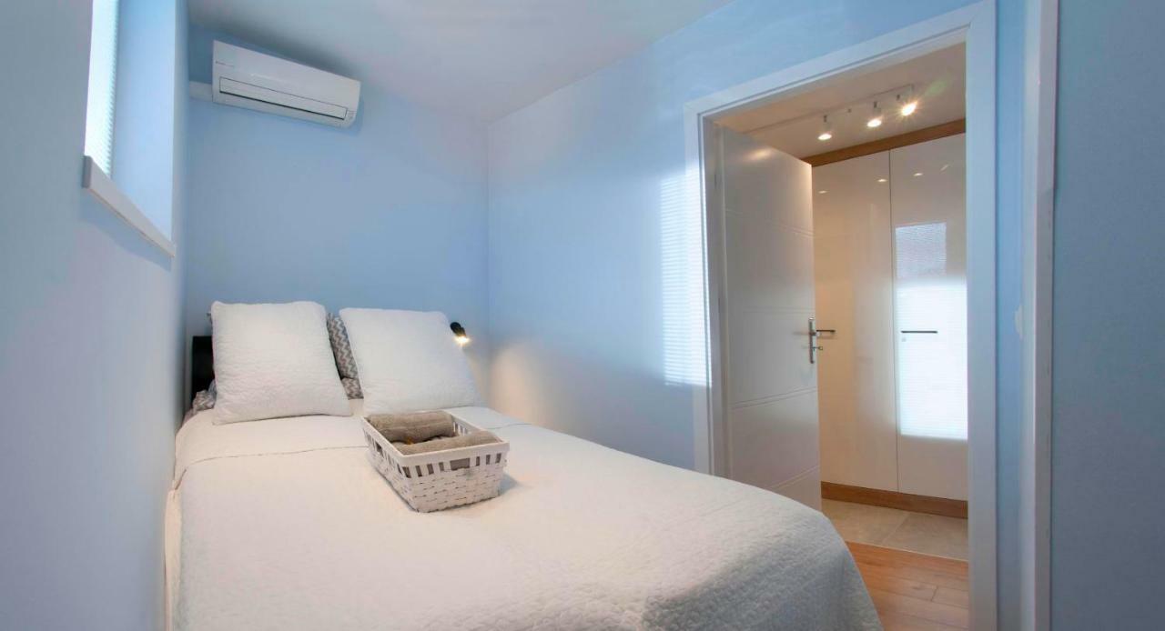 Senatorska Apartment Варшава Екстер'єр фото