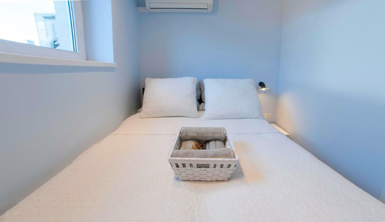 Senatorska Apartment Варшава Екстер'єр фото